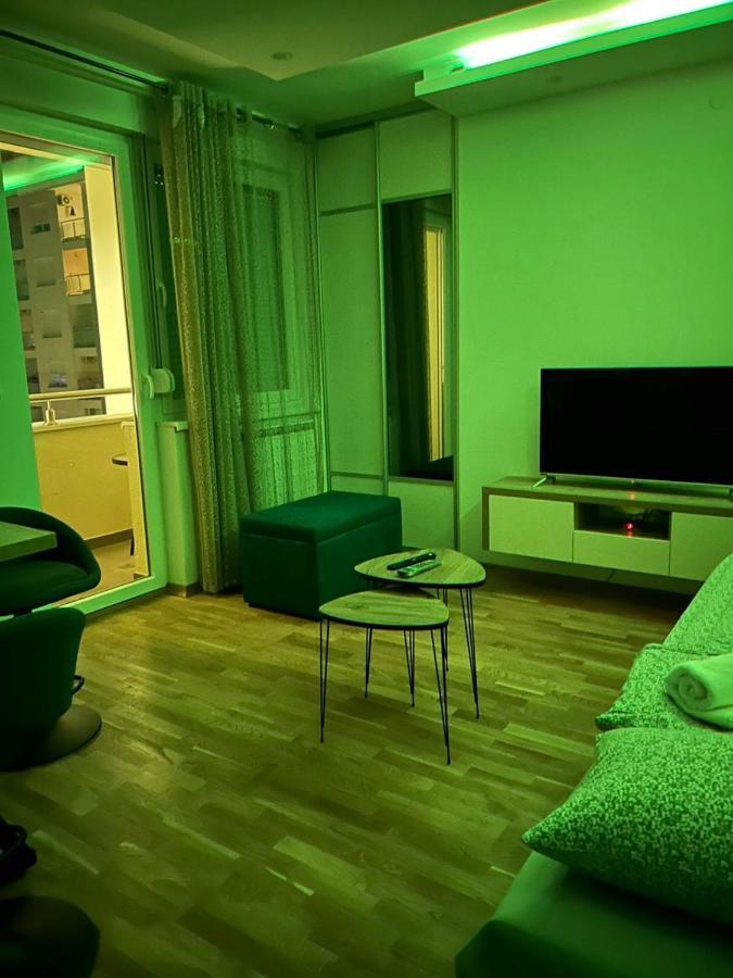 Apartmanm&M บันยาลูกา ภายนอก รูปภาพ